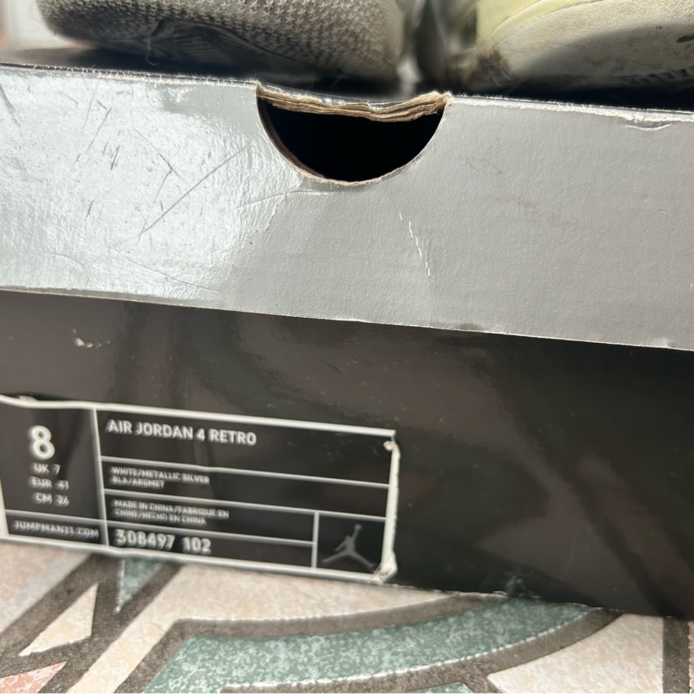 Air Jordan retro’s!! Little worn…